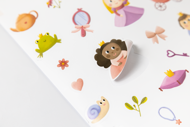 PRINCESAS - LIVRO DE ATIVIDADES COM AUTOCOLANTES